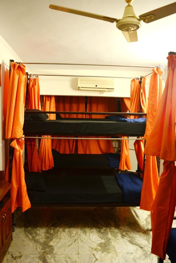 Social Rehab Downtown Hostel บังกาลอร์ ภายนอก รูปภาพ