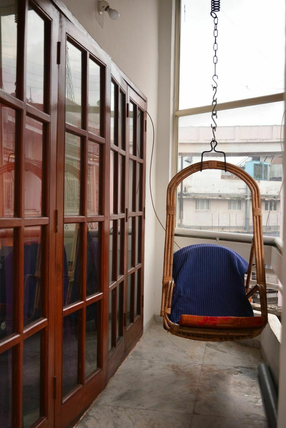 Social Rehab Downtown Hostel บังกาลอร์ ภายนอก รูปภาพ