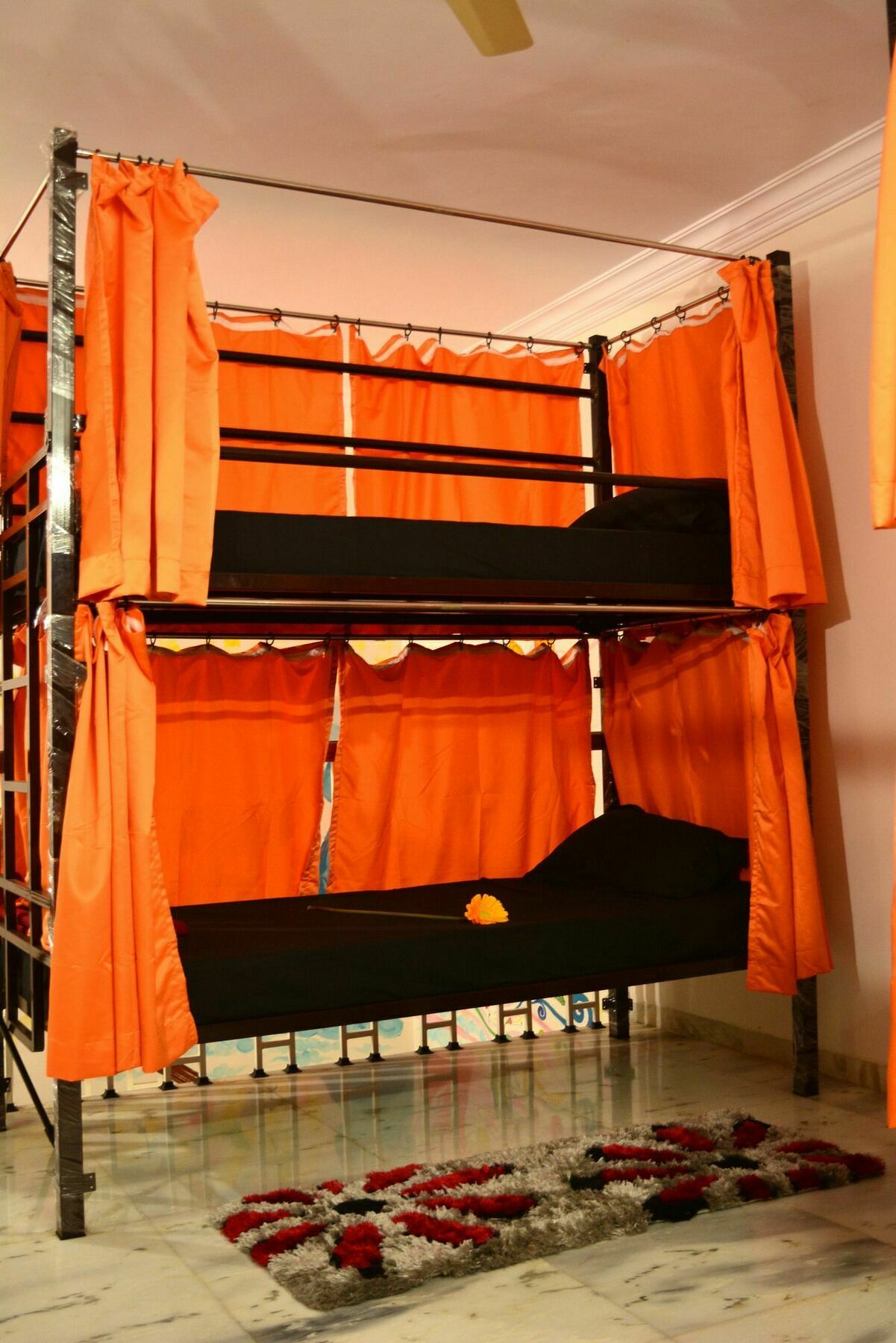 Social Rehab Downtown Hostel บังกาลอร์ ภายนอก รูปภาพ